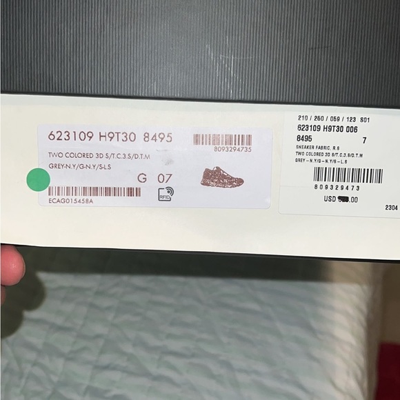 Gucci Ultrapace R ' Neon Yellow' - Picture 8 of 8